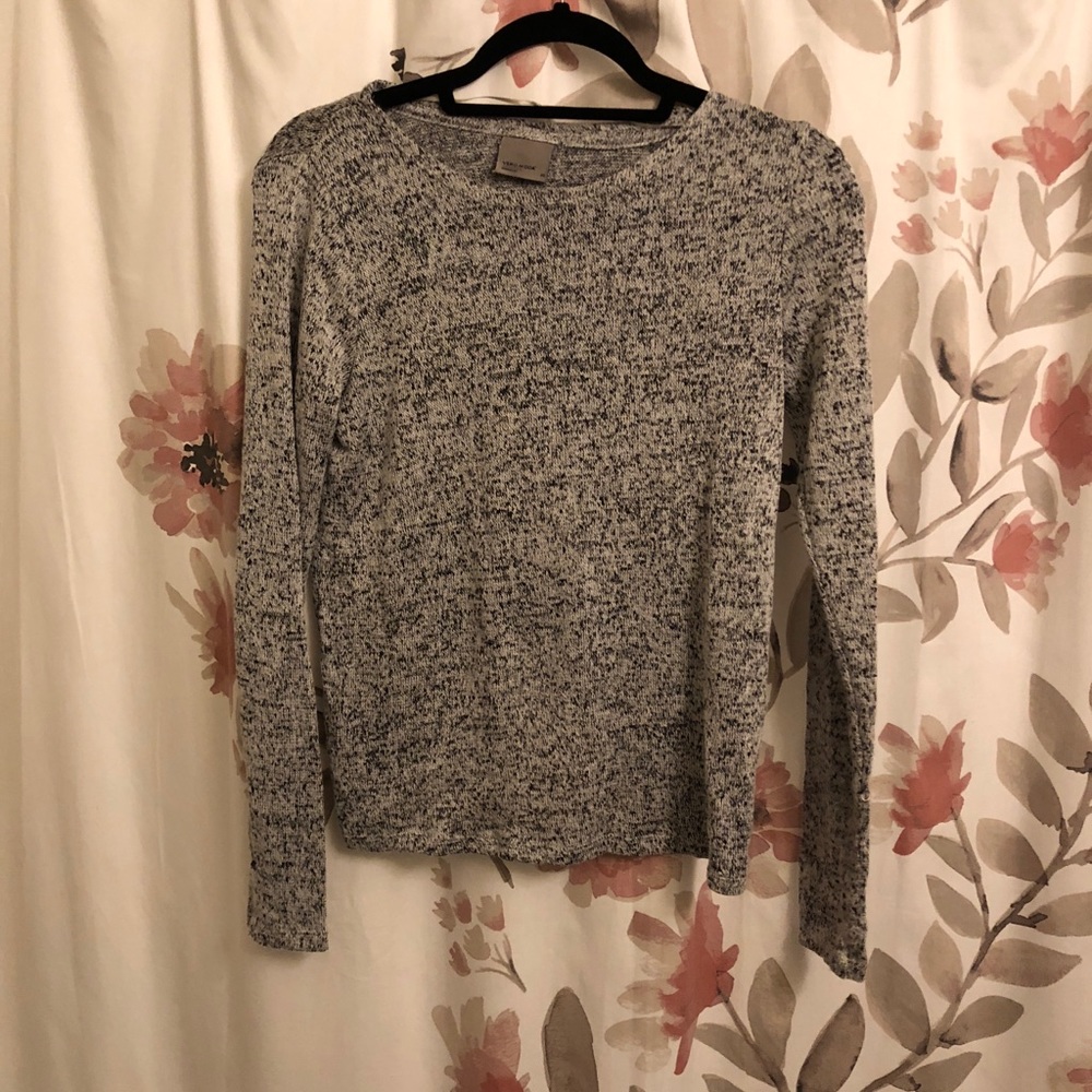Black and White sweater